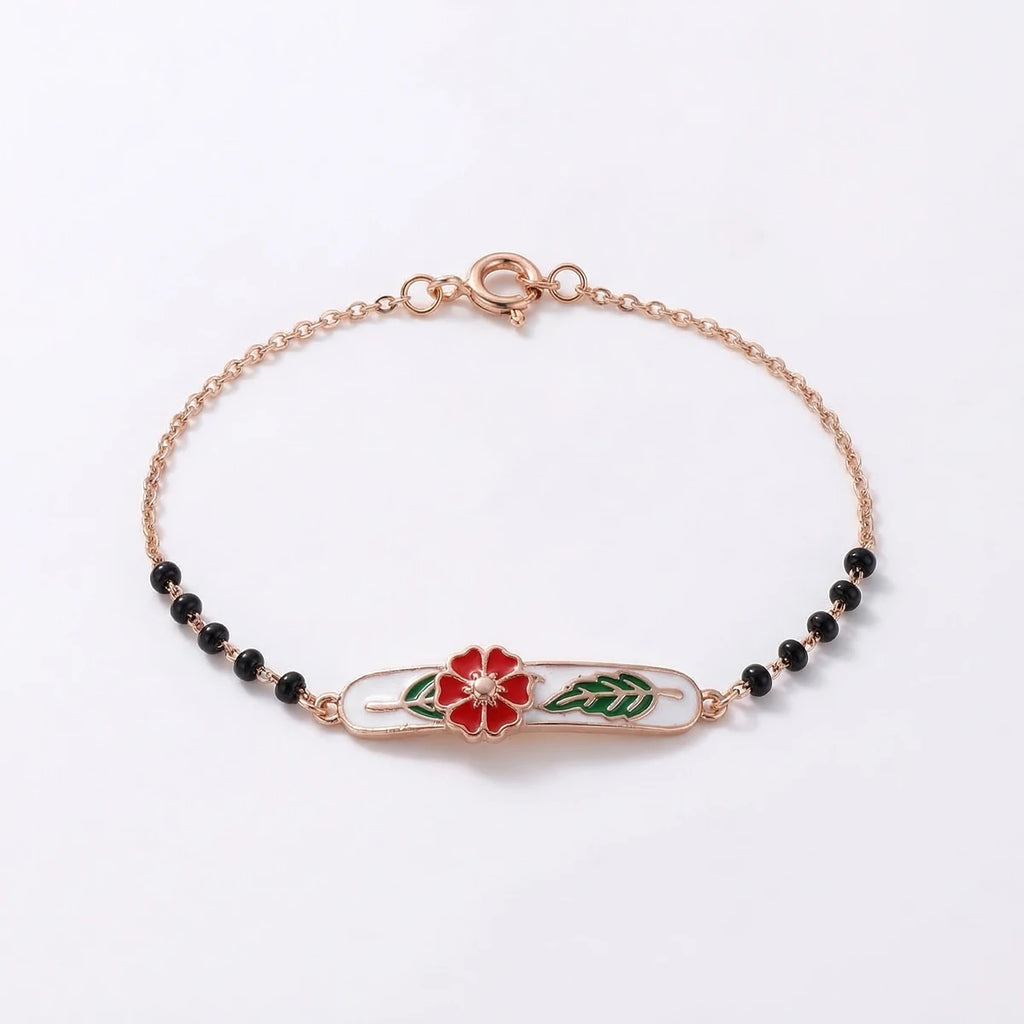 Little Blossom Charm Bracelet | Tinyfacets | gold little blossom charm bracelet jewelry