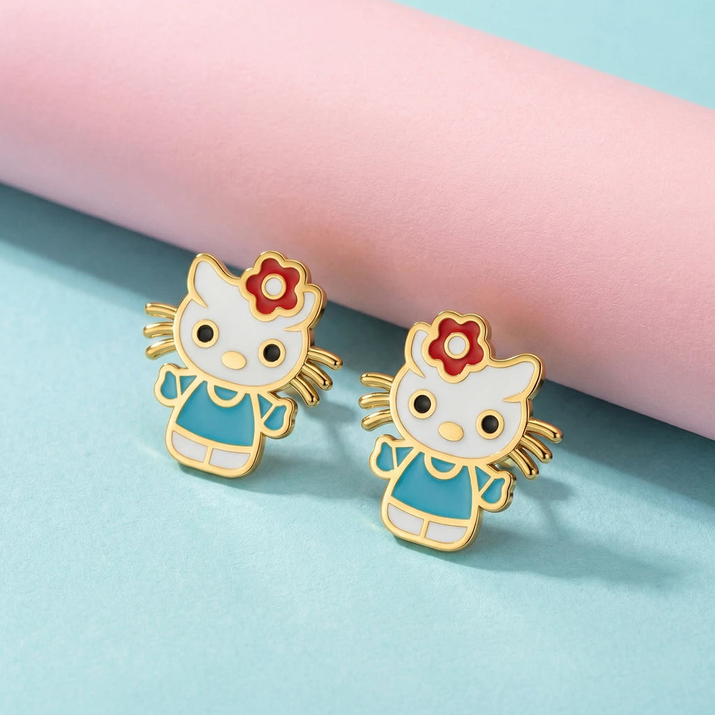 Little Kitty Bloom Gold Studs | Tinyfacets | everyday little kitty bloom gold studs wear