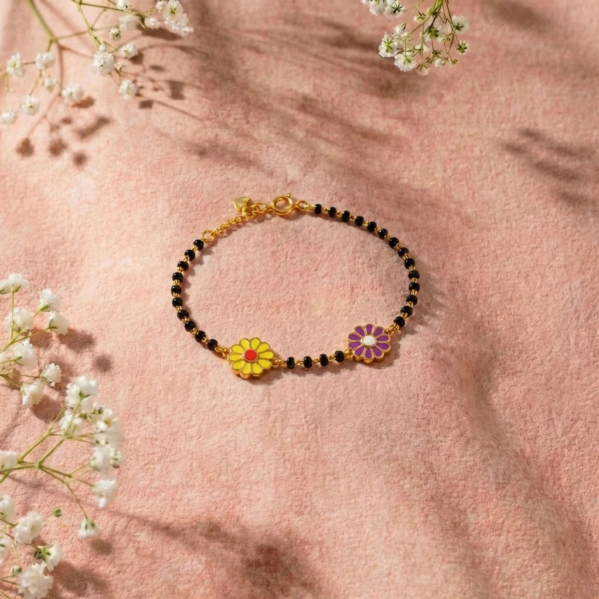 Daisy Duo Nazariya Bracelet | Tinyfacets | minimal daisy duo nazariya bracelet style