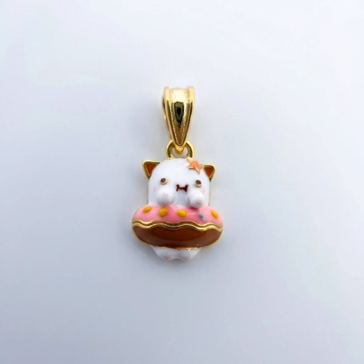 Cosmic Kitty Gold Pendant | Tinyfacets | gold cosmic kitty gold pendant jewelry
