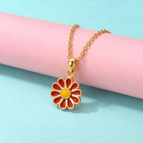 Little Bloom - Flower Kids Gold Pendant | Tinyfacets | delicate flower necklace gold