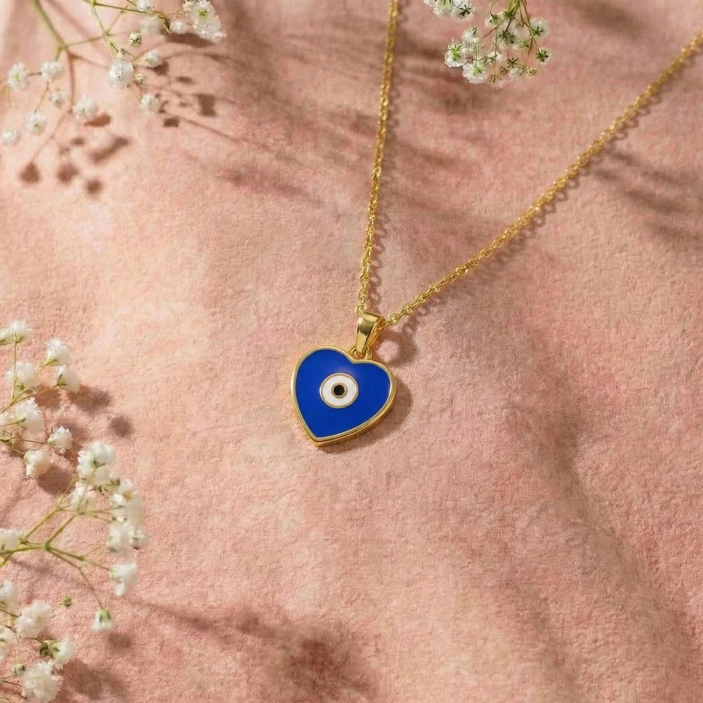Little Guardian Heart Evil Eye Pendant | Tinyfacets | minimal little guardian heart evil eye pendant style