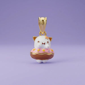 kitty's Sweet Treat Gold Pendant