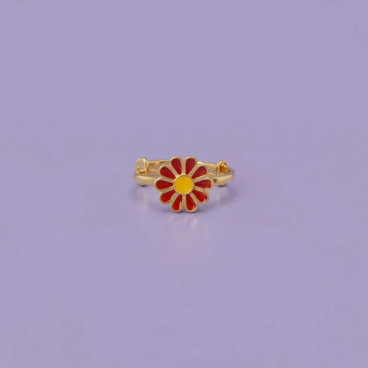 Bloomin Daisy Gold Ring | Tinyfacets | bloomin daisy gold ring